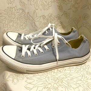 Chuck Taylor Allstar Classic Low Top, Converse - Gray Men’s 11 Women’s 13